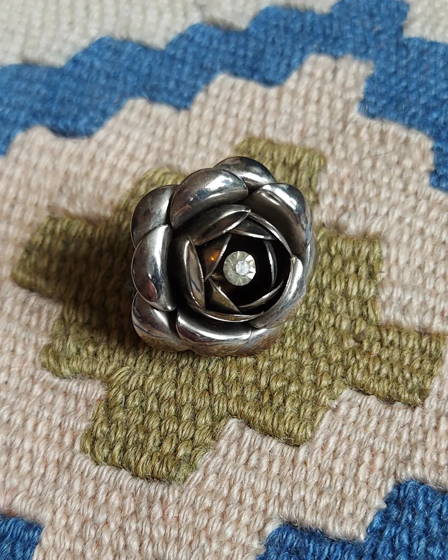 Vintage Silver Tone Rose Brooch thumbnail