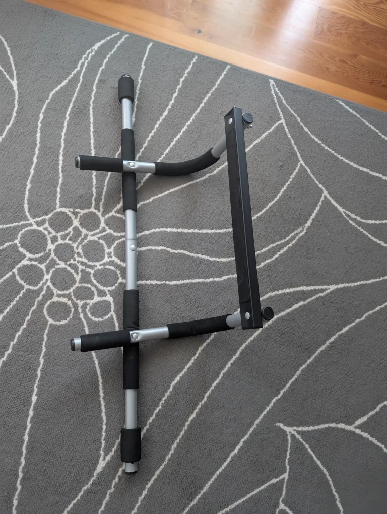 Pull-Up Bar thumbnail