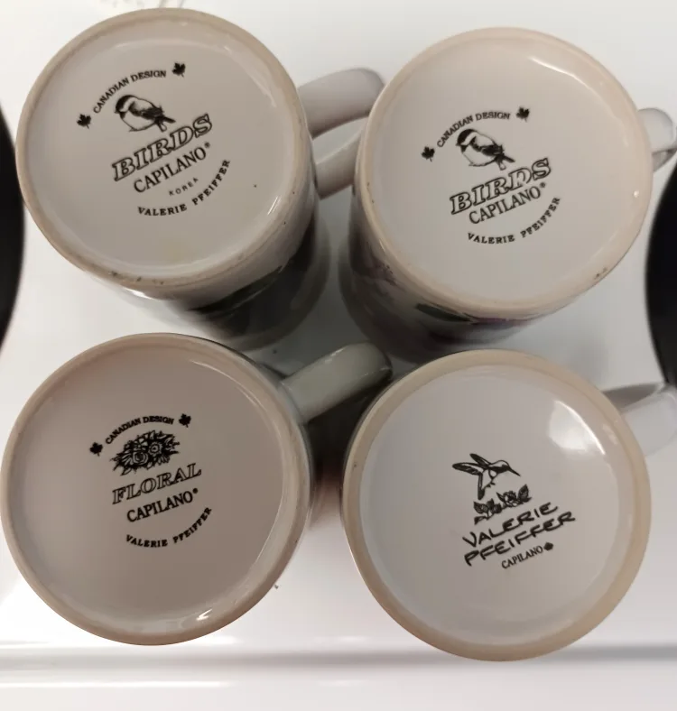 Beautiful set of 4 vintage Valerie Pfeiffer mugs image indicator(6)