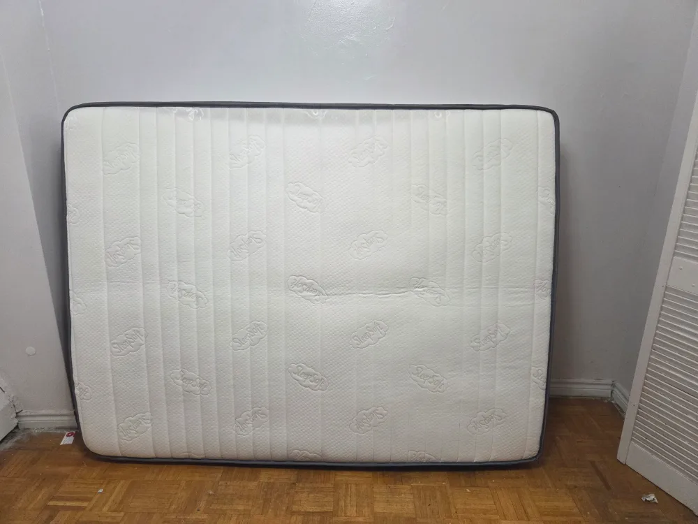 Queen Mattress thumbnail