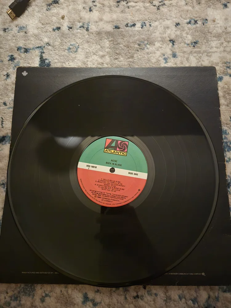 ACDC Back in Black Vinyl thumbnail