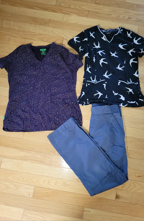 3 Pieces of Scrub Tops & Pants Set Size Small thumbnail