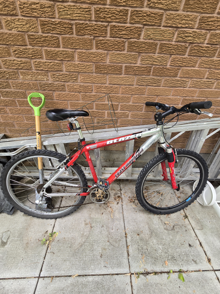Coast Mountain Blazer Mountain Bike