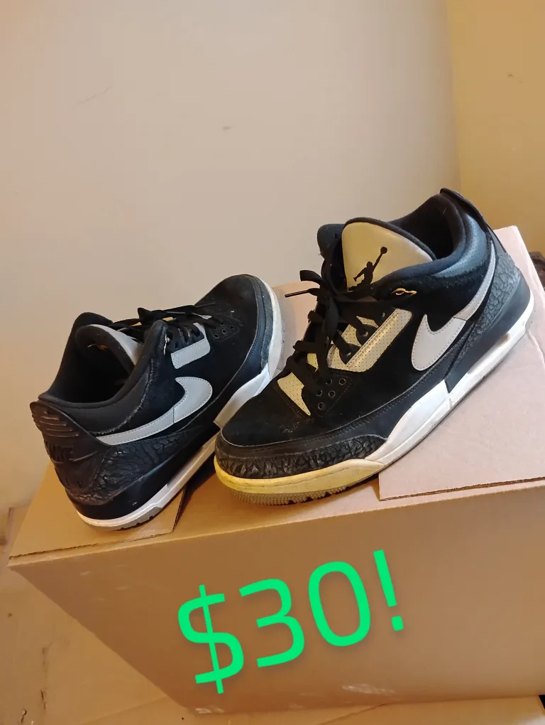 **EVERYTHING $20! MUST GO!** image indicator(3)