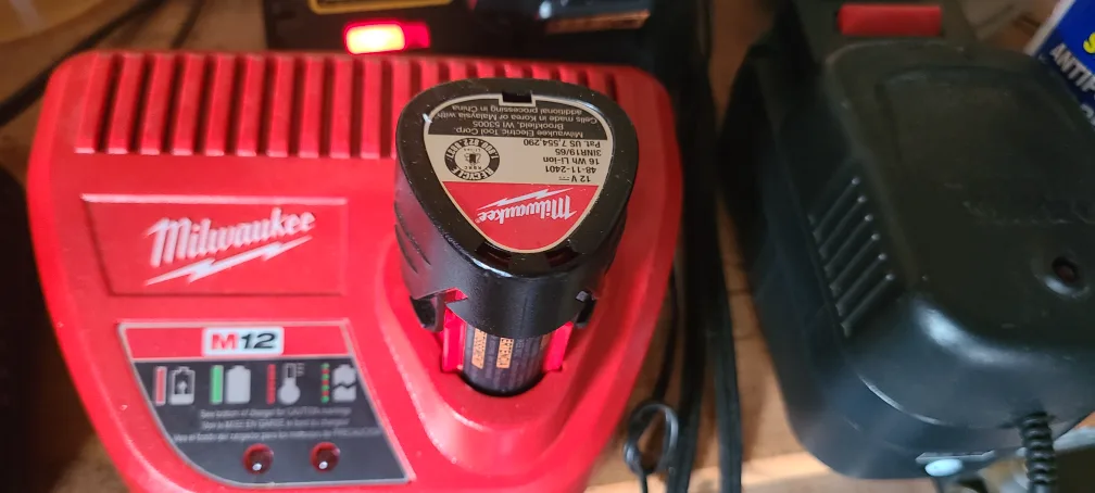 Milwaukee M12 12V Drill Driver thumbnail