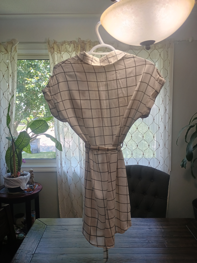 Plaid Dress (or long shirt) with tie around waist - photo 2