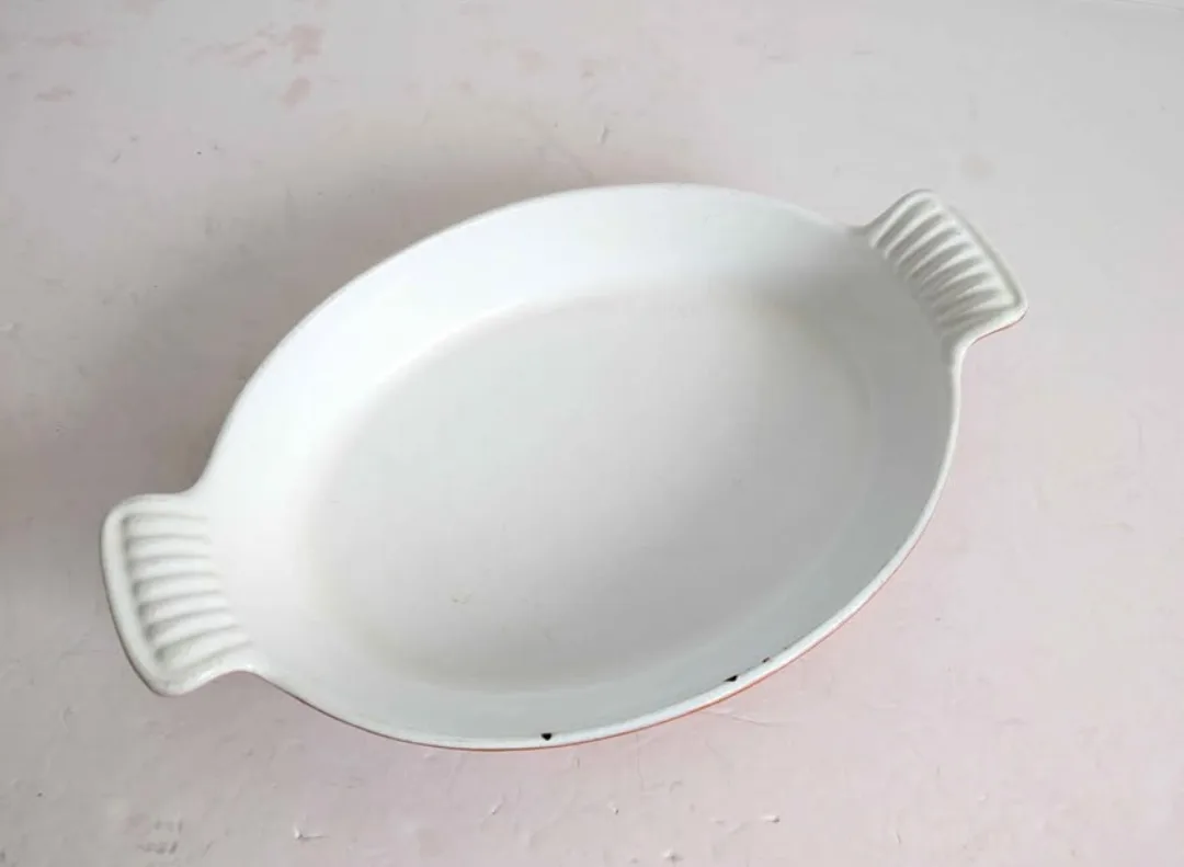 Orange Flame Enamel Cast Iron 'Au Gratin' Cookware Dish image indicator(5)