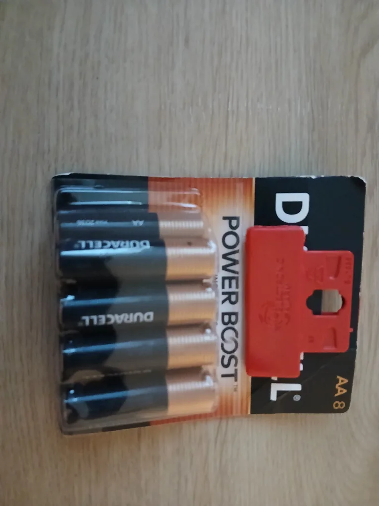 New Duracell AA Batteries - 8 Pack thumbnail