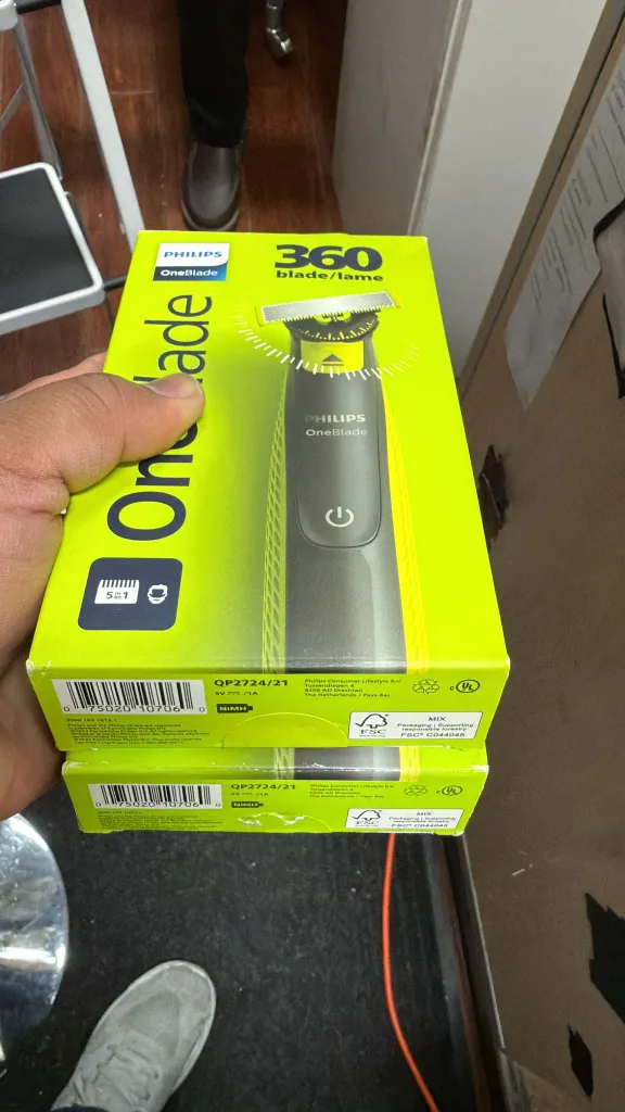 New Philips OneBlade 360 QP2724/21 thumbnail