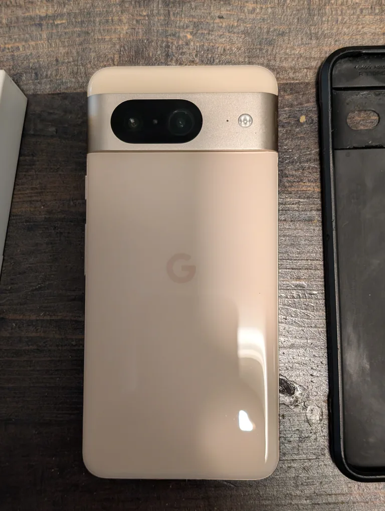 Google Pixel 8 - Excellent Condition image indicator(3)