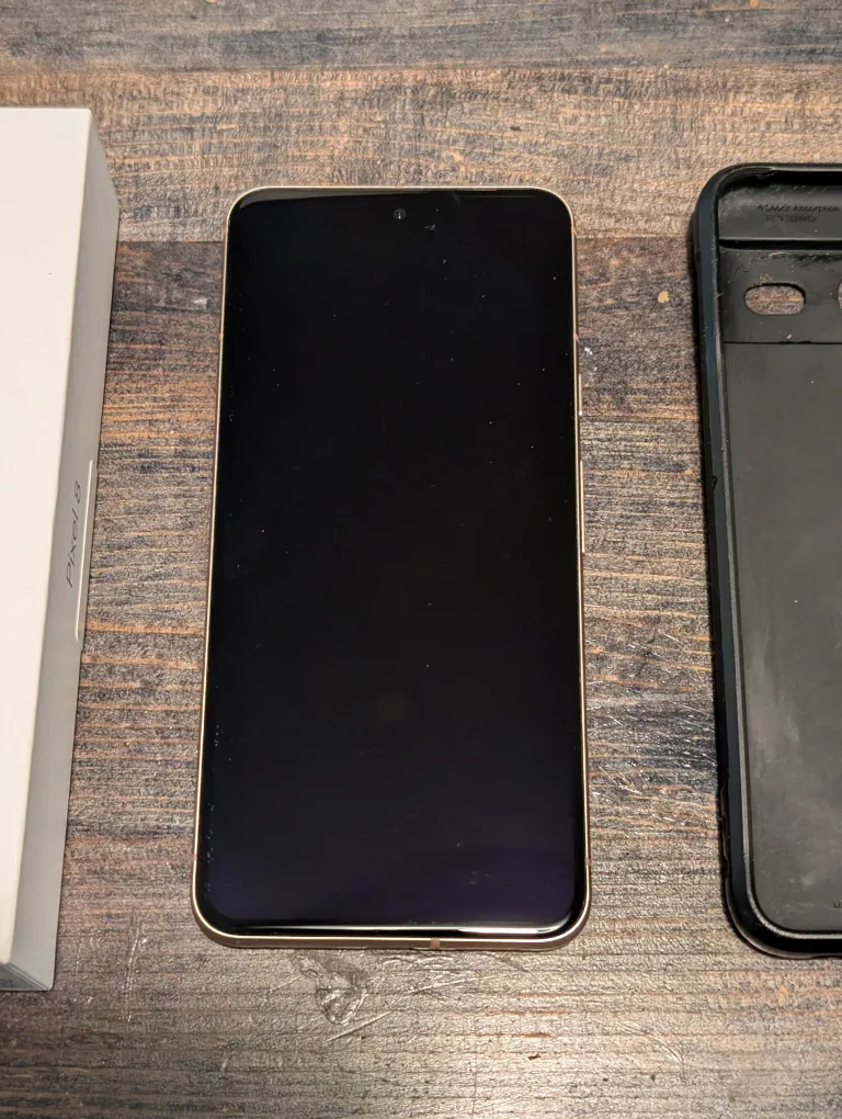 Google Pixel 8 - Excellent Condition image indicator(4)