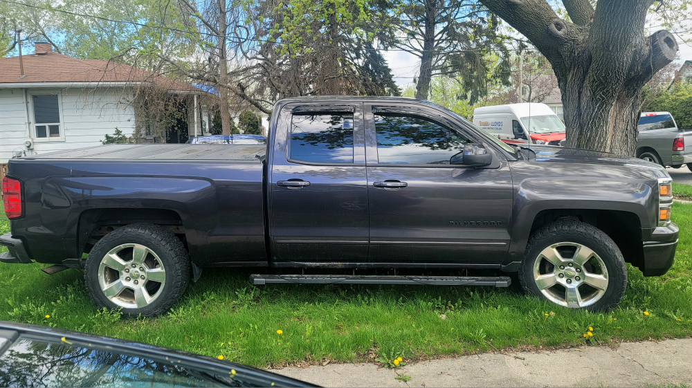 2015 Chevrolet Silverado 1500 LT Crew Cab 4WD -5.3 - photo 3