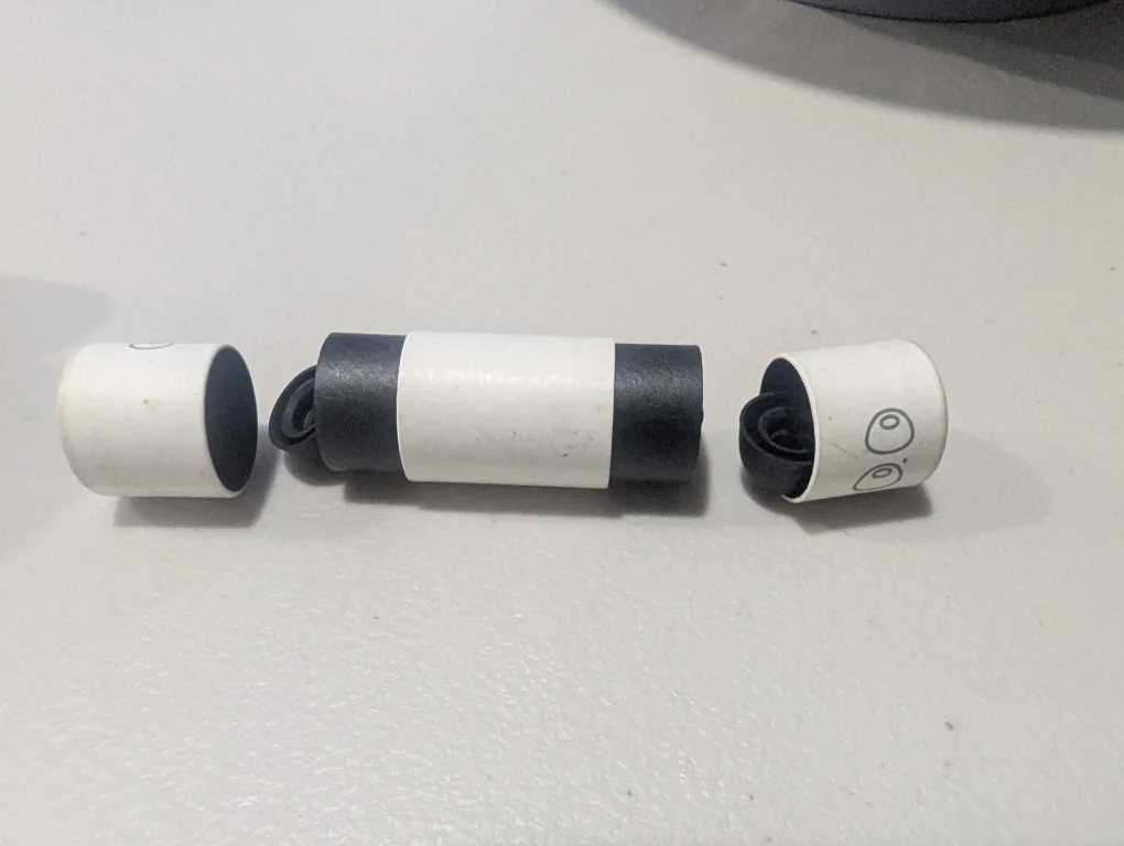 Google Pixel Buds Pro - White image indicator(2)