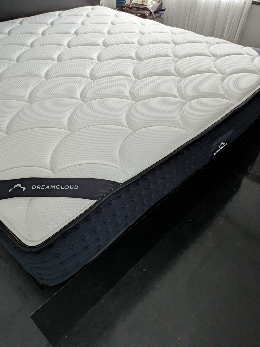 Dreamcloud Hybrid King Mattress