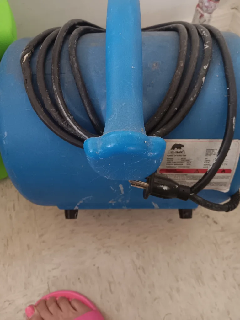 Blue Air Mover Floor Dryer Fan thumbnail