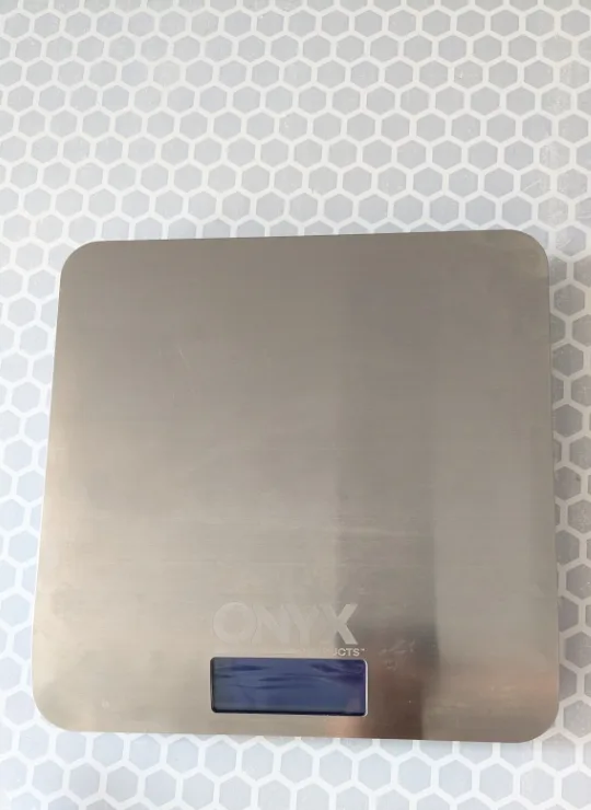 Onyx Products Digital Kitchen Scale thumbnail