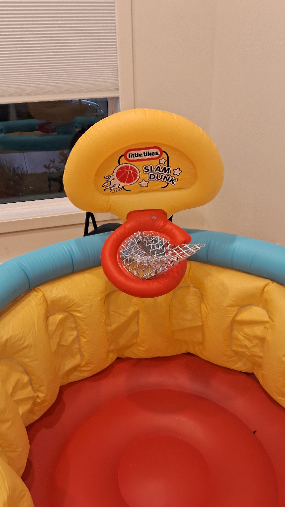 Little Tikes Slam Dunk Inflatable Play Centre - photo 3