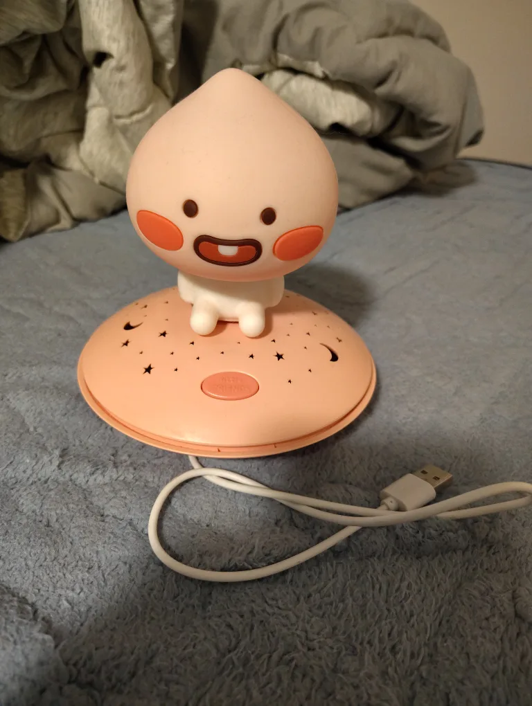 Kakao Friends Apeach Night Light thumbnail