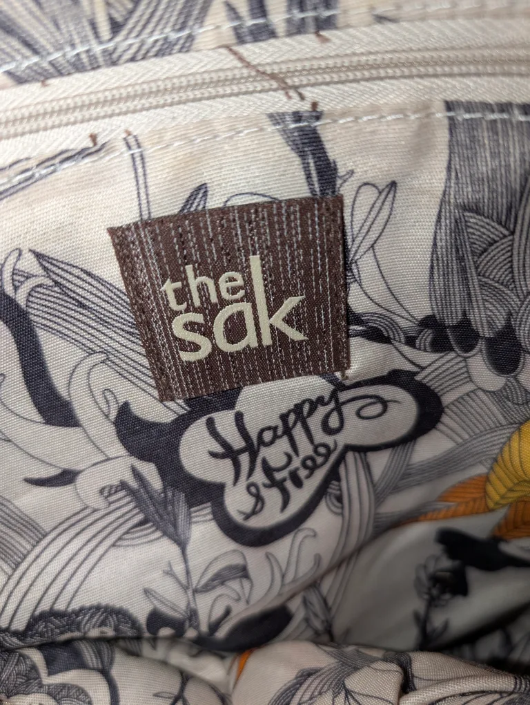 The Sak Burgundy Leather Hobo Bag image indicator(4)