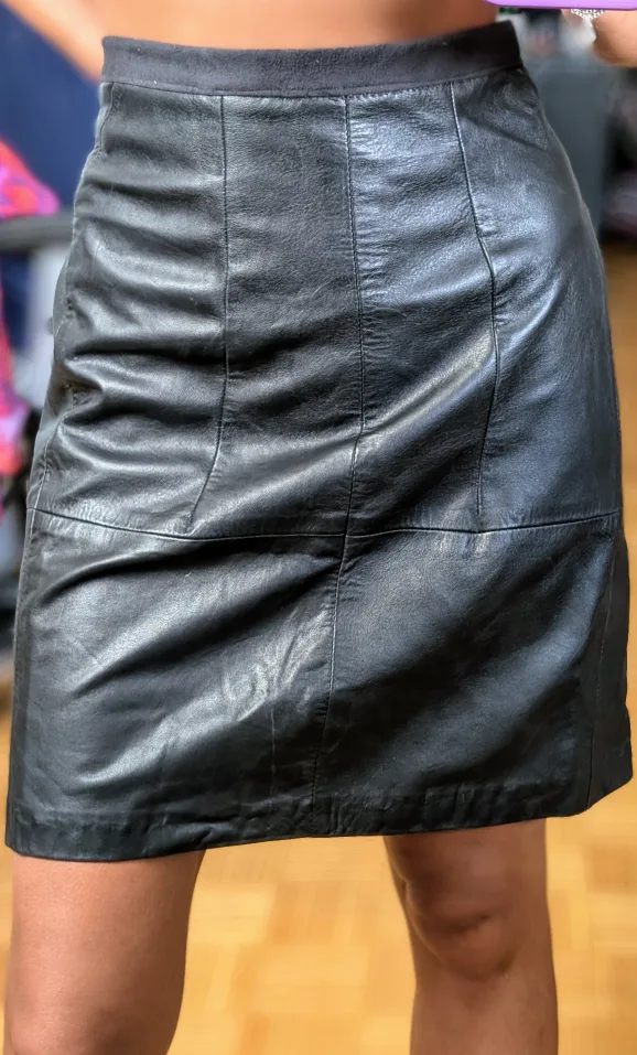 Black Natural Leather Skirt thumbnail