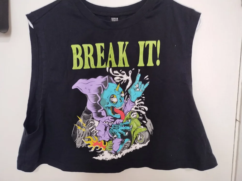 BREAK IT Monster  Black Graphic Crop Top - Size L thumbnail