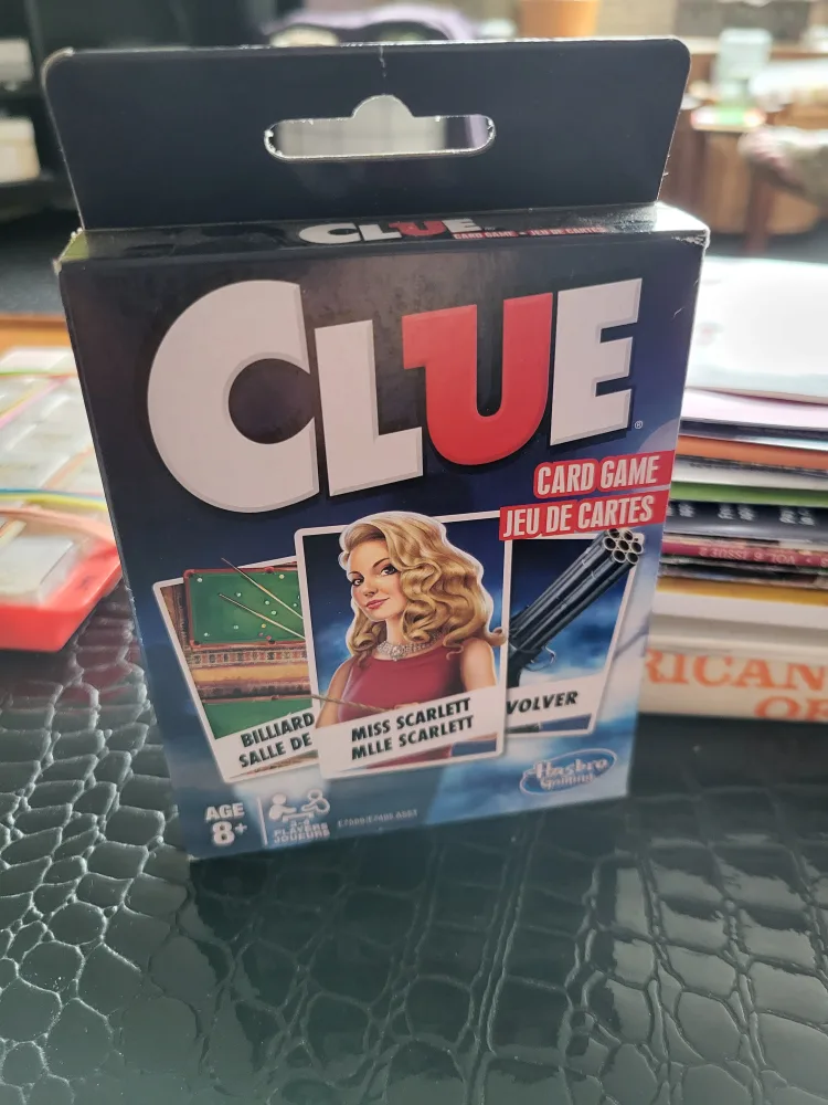 Clue Card Game - Hasbro image indicator(2)