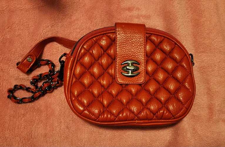 Red Women Purse thumbnail