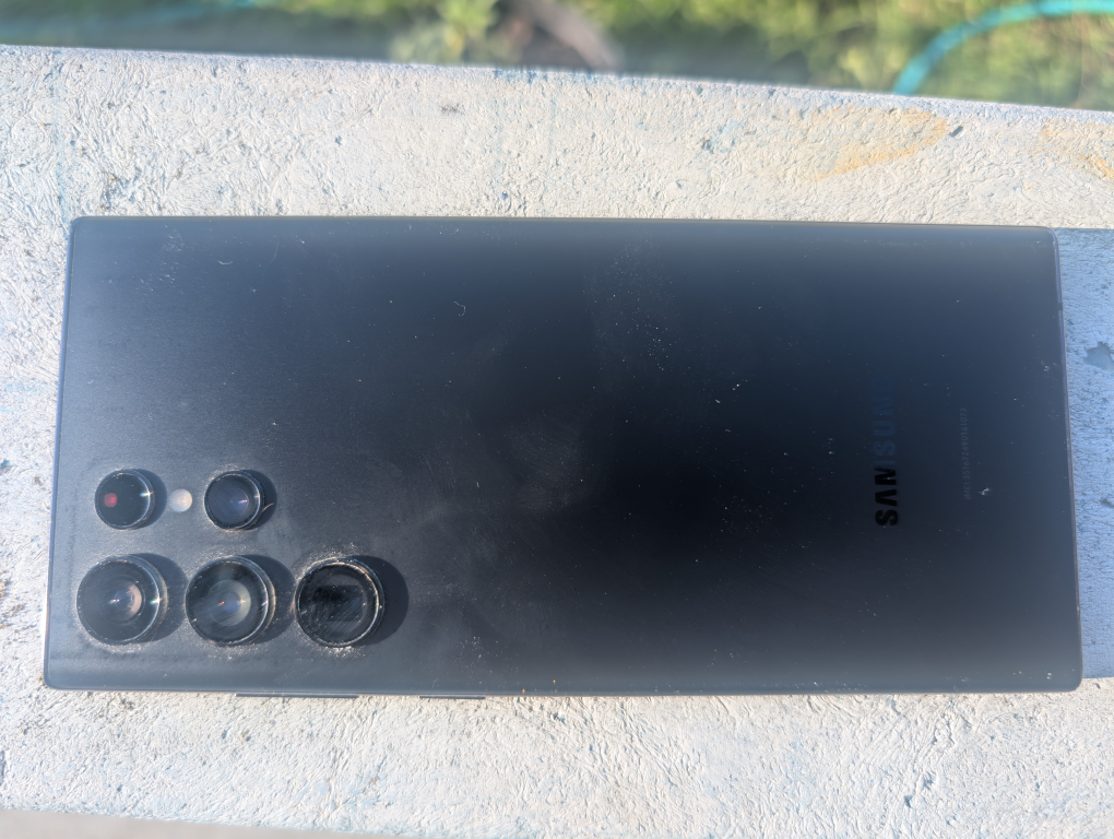 Samsung Galaxy S22 Ultra - Black - photo 2