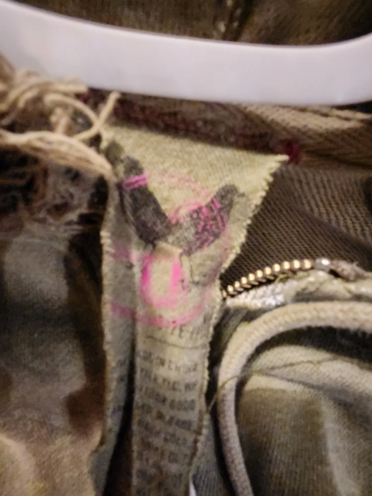 TNA Olive Green Zip-Up Hoodie 🇨🇦 image indicator(2)