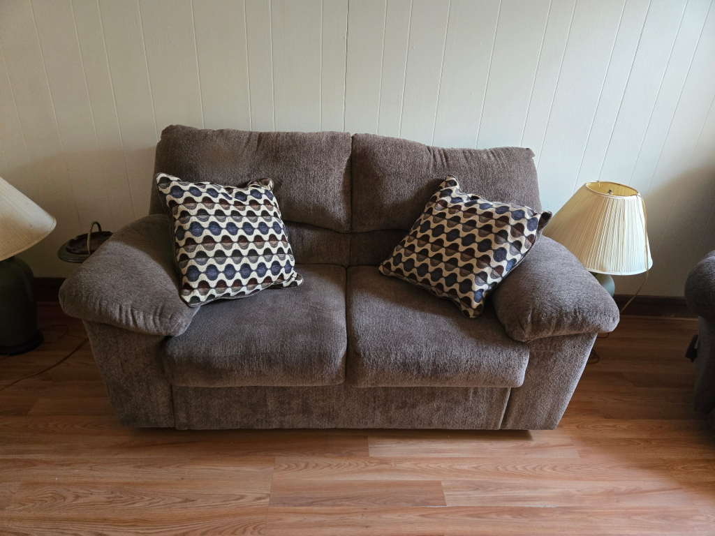 loveseat