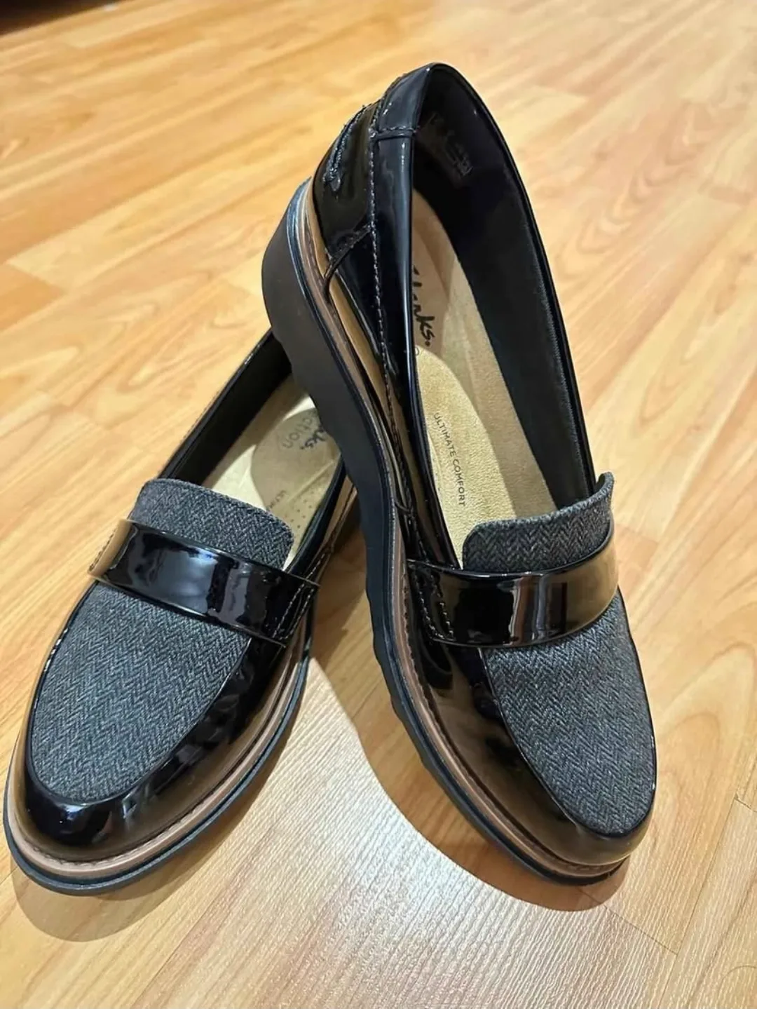 Clarks Lds Sharon Gracie Platform Loafer thumbnail