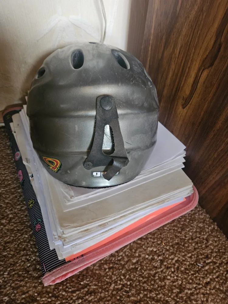 Giro Ski/Snowboard Helmet - Grey thumbnail