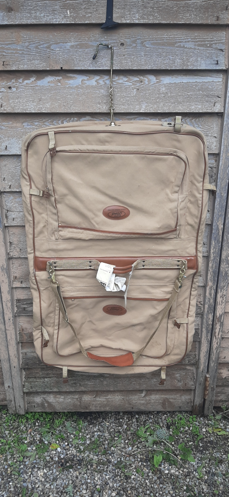 Vintage Eddie Bauer Garment Bag - photo 2