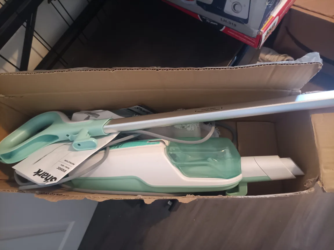 Shark S1000C Steam Mop thumbnail