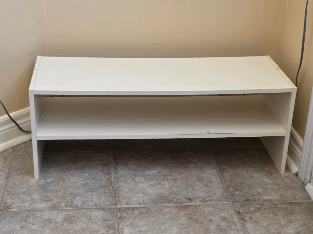 White shoe rack thumbnail