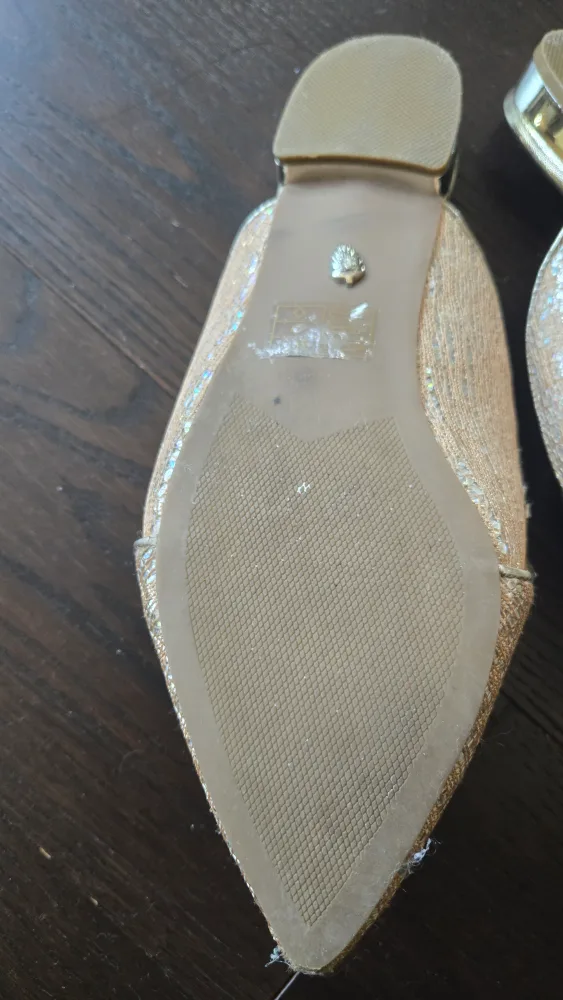 Disney Aladdin Collection Mules - Size 8 image indicator(5)