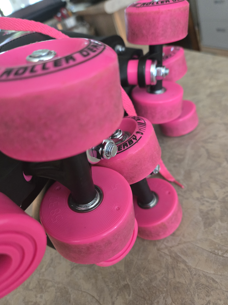 Roller Derby Roller Star 600 Women's Roller Skates - size 9 - photo 3