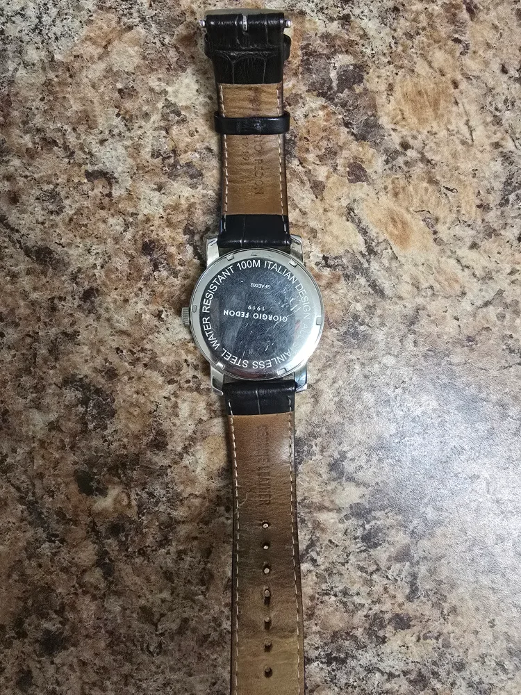 Giorgio Fedon 1919 Watch image indicator(3)