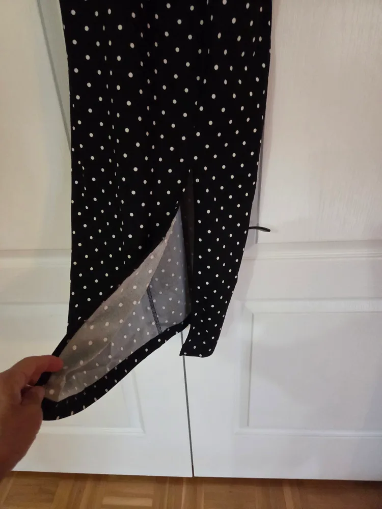 Pretty Little Thing Polka Dot Dress - Size Large image indicator(3)
