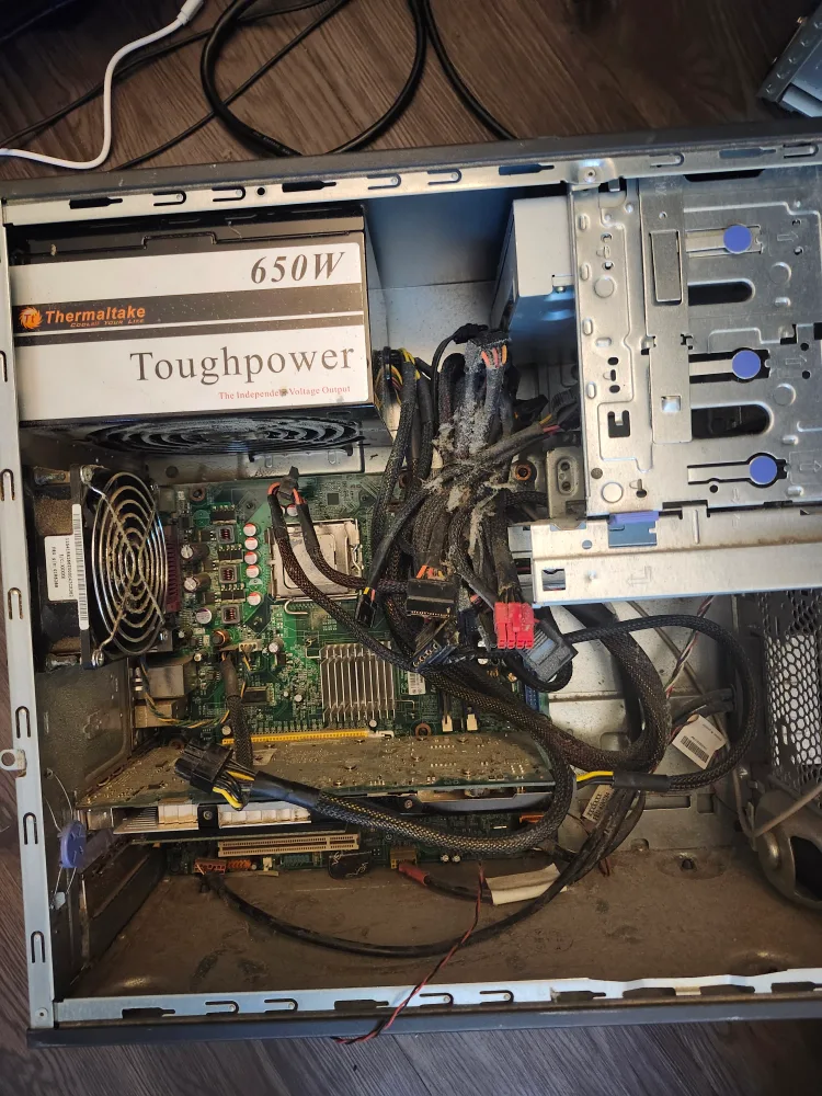 PC Parts - CPU Cooler, Thermaltake Toughpower 650W thumbnail