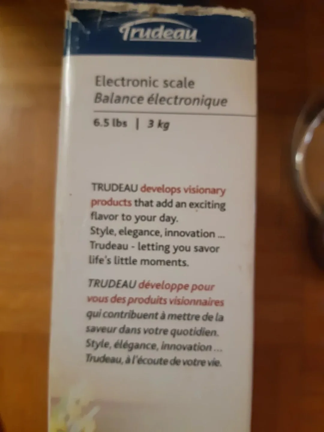 Trudeau Electronic Kitchen Scale - 6.5 lbs / 3 kg 🇨🇦 image indicator(3)
