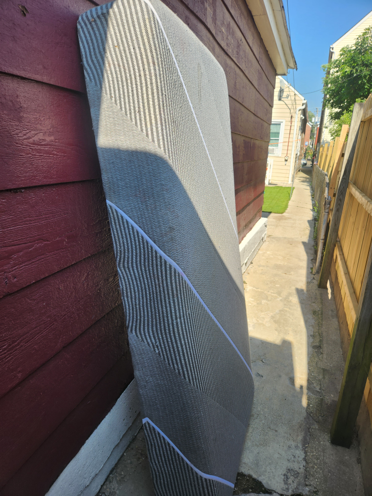 box spring - Good Condition