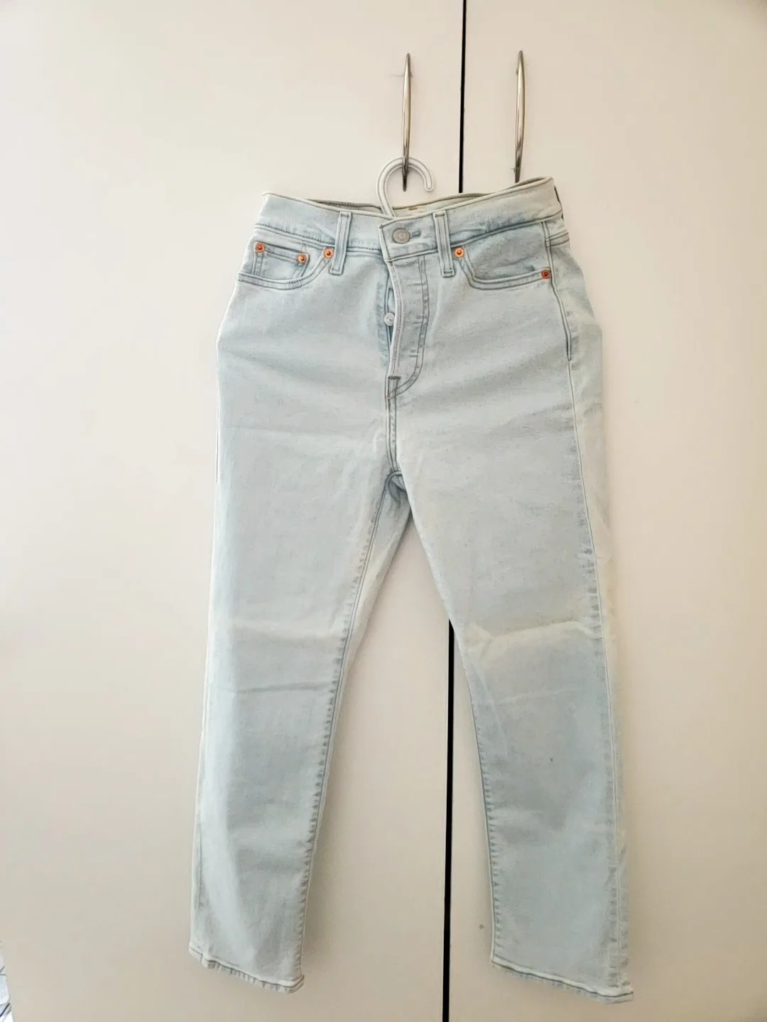 Levi's Wedgie Straight Jeans - Size 26x28 thumbnail