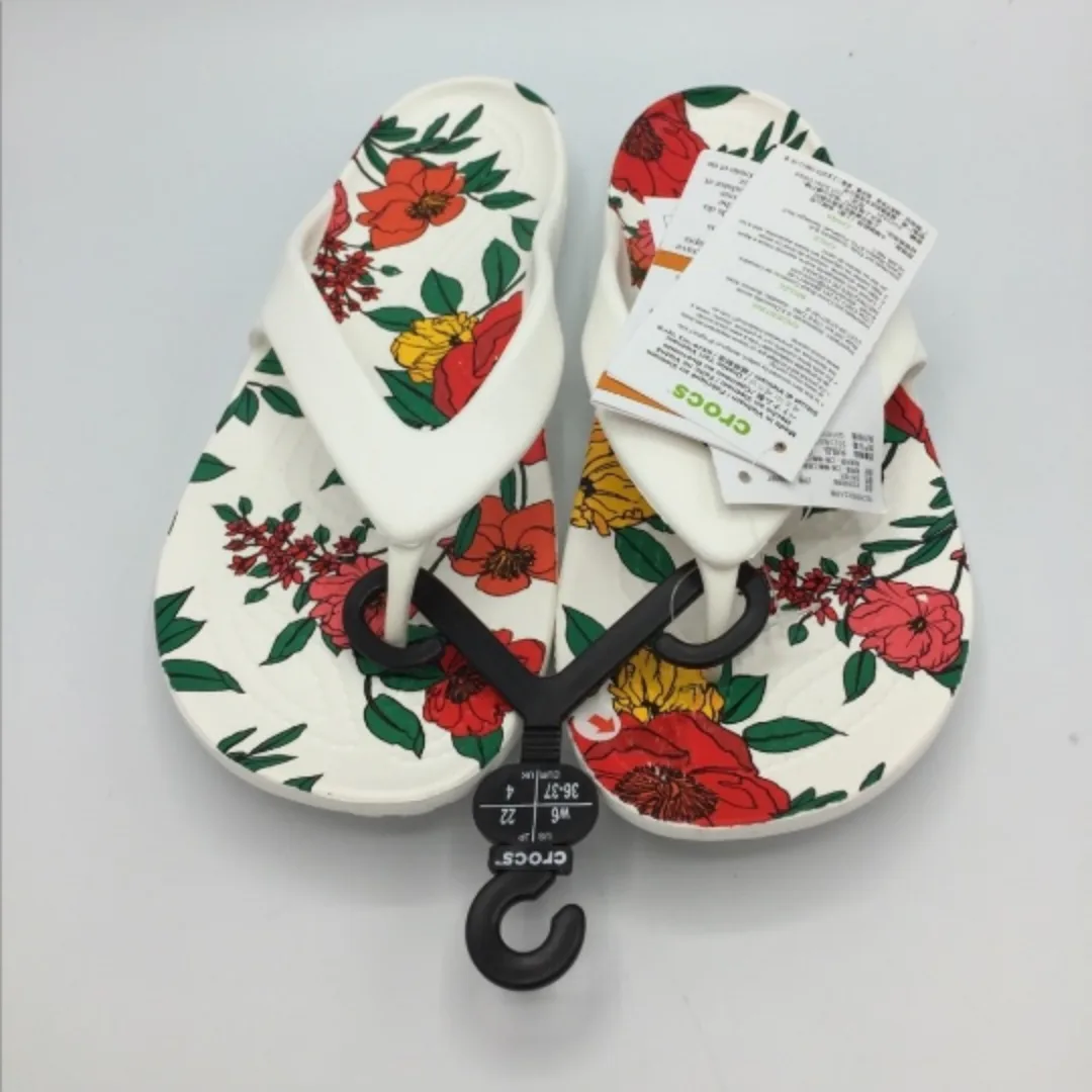 Crocs Kadee II Floral Flip Flops image indicator(4)