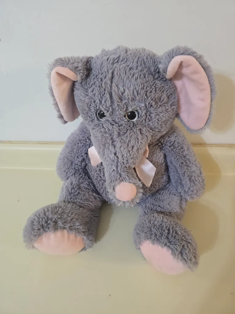 Grey Elephant Plush Toy🇨🇦 thumbnail