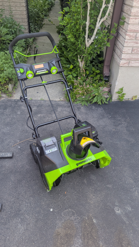 Greenworks 20-Inch Electric Snow Thrower
