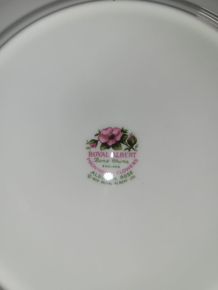 Set of 6 Floral Patterned Royal Albert Bone China Plates - photo 3