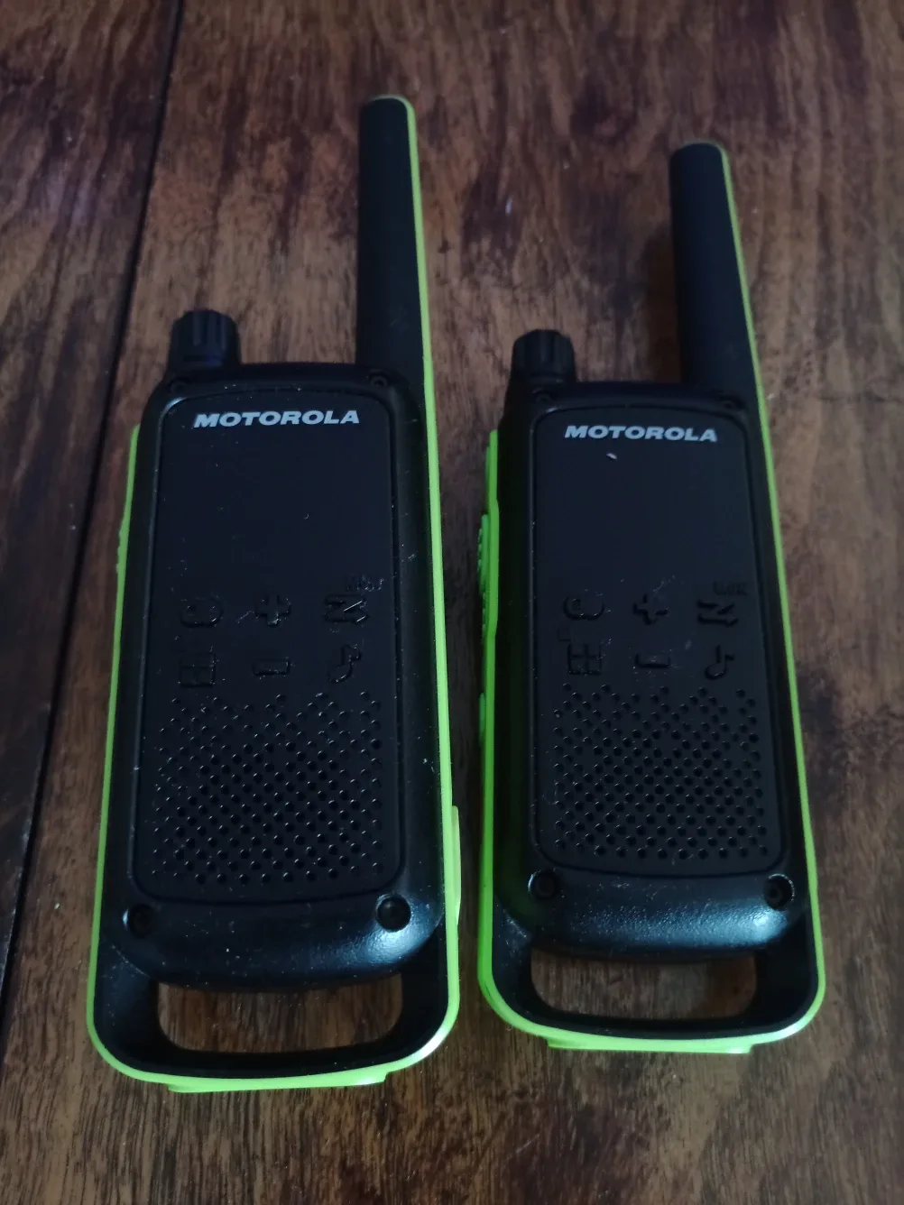 Motorola Talkabout T8XX Series Two-Way Radios thumbnail