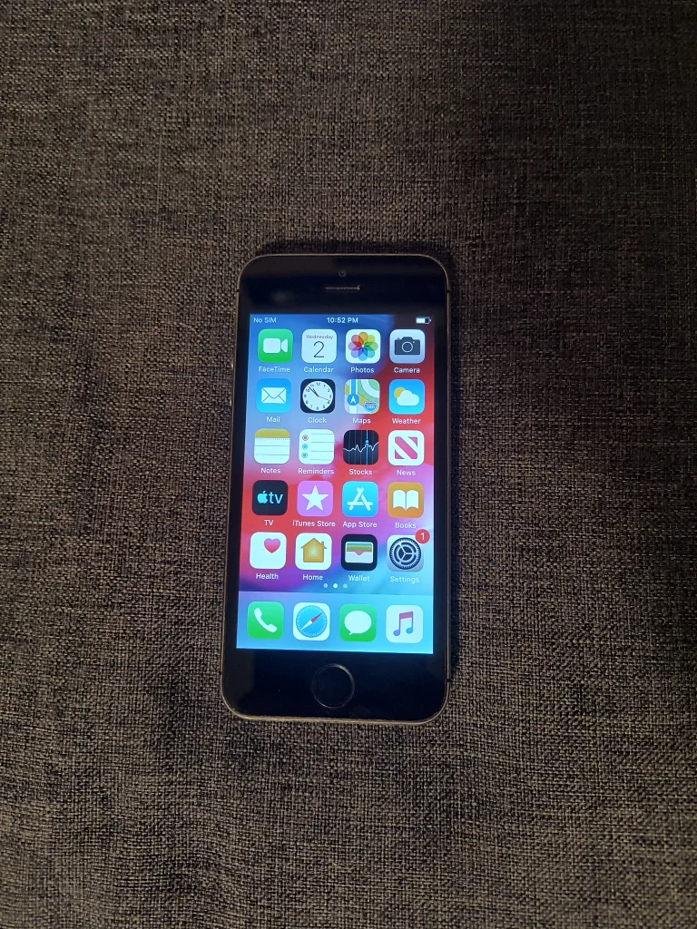 iPhone 5S 16GB thumbnail