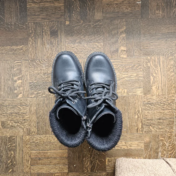 AquaDiva Women's Ankle Boots size 37 / US 6.5 image indicator(3)